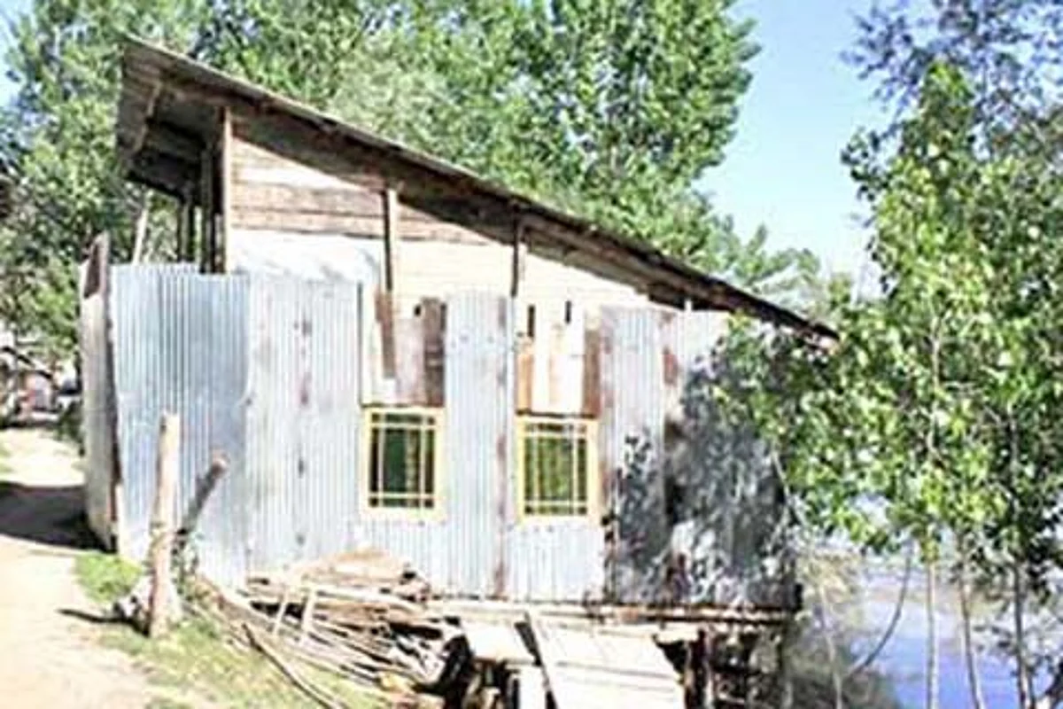 Srinagar home to more than half of slum population in J&K