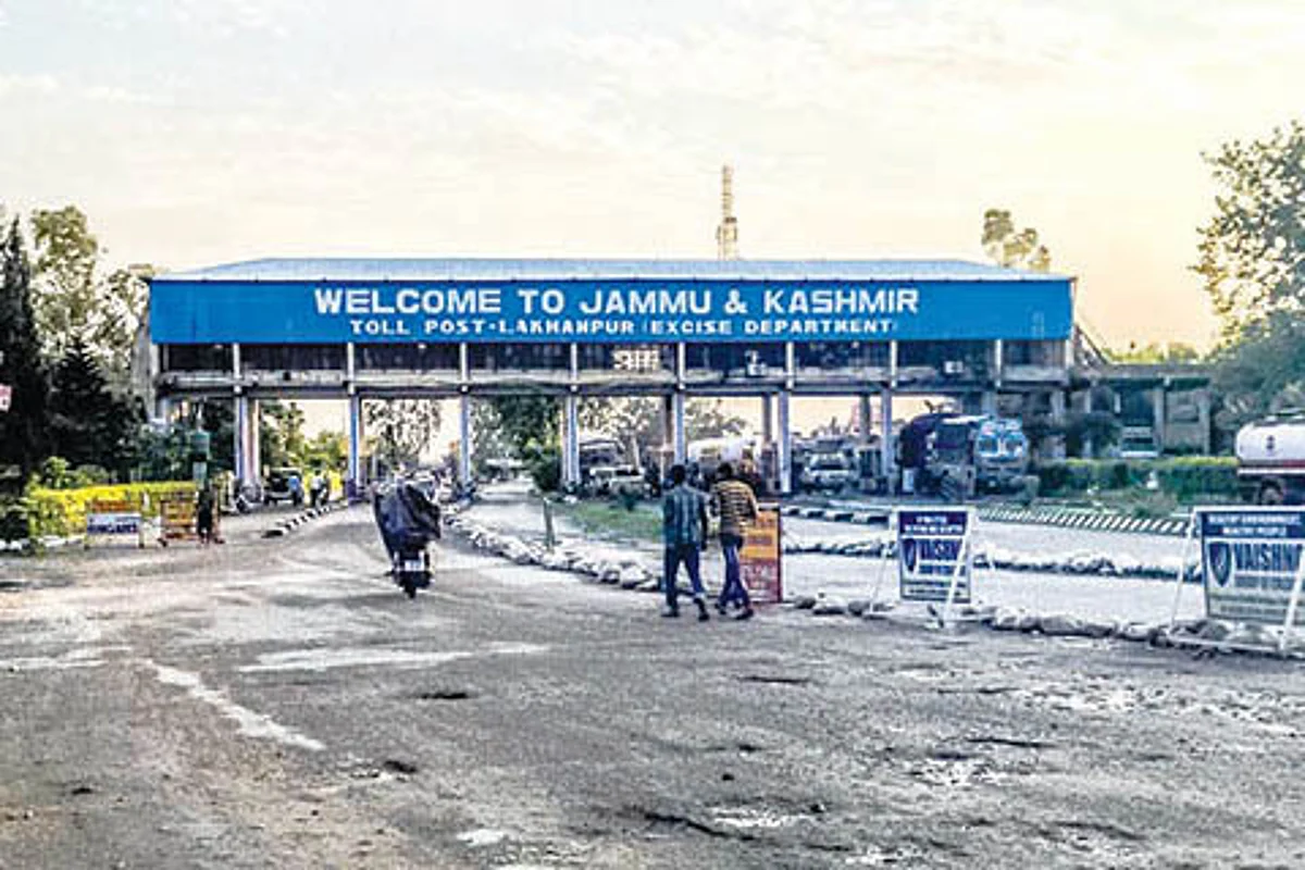 SRS seeks abolition of toll tax at Lakhanpur