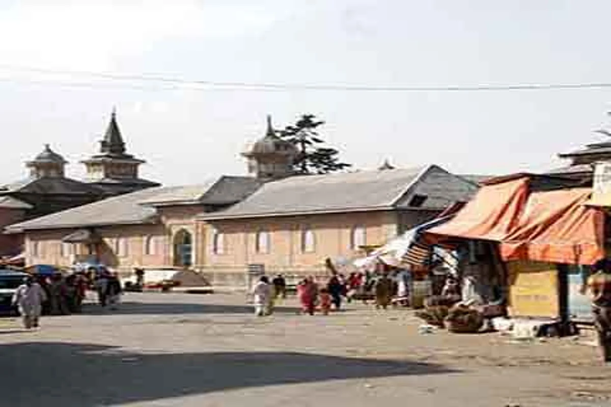 Day 3: Shopian shuts against militant killings