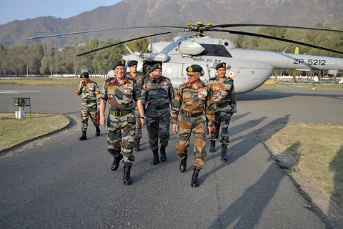 Army chief visits Srinagar to review security situation
