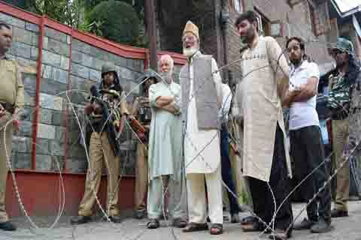 Geelani terms killing of 190 militants this year ‘national tragedy’