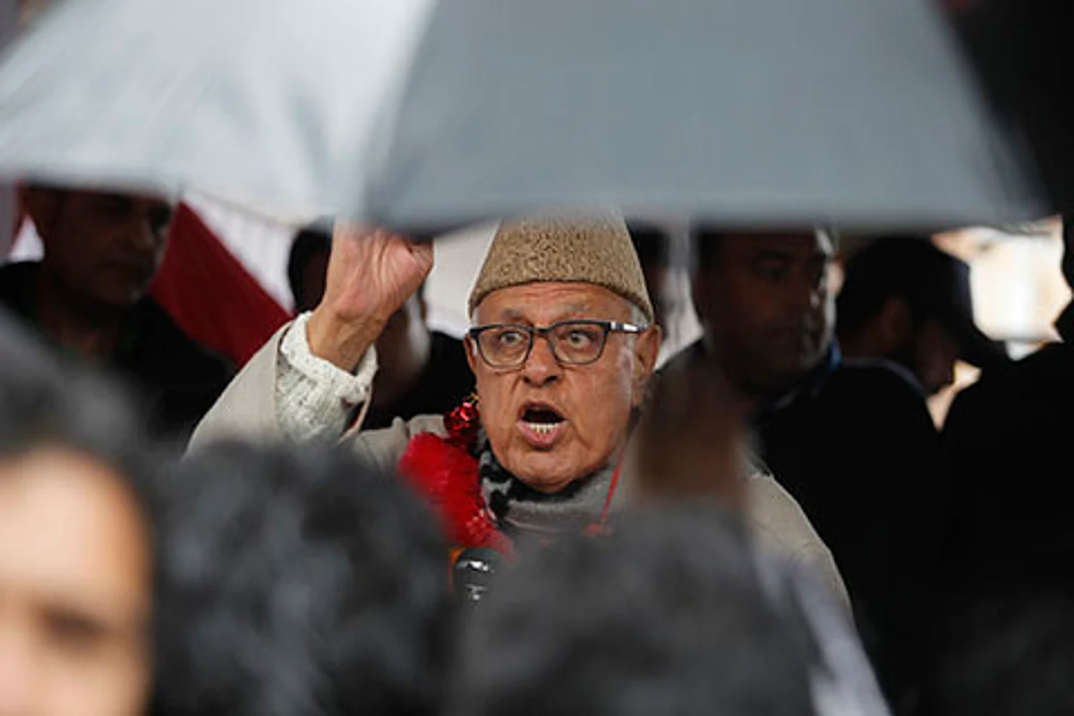 New Delhi must condemn US move: Farooq