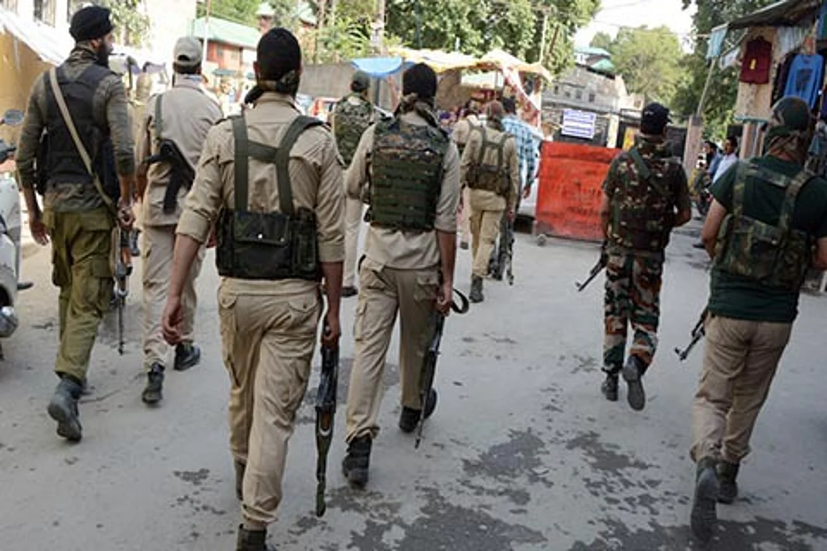 Govt sanctions 9 more police posts for southern Kashmir areas
