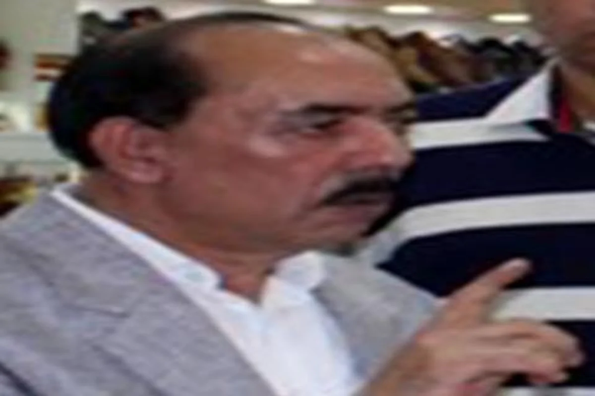 Controller legal metrology reviews working of LMD Kashmir