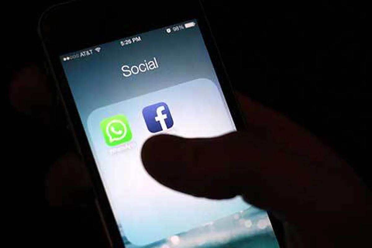 Fearing ‘reprisals’, many employees de-activate social media accounts