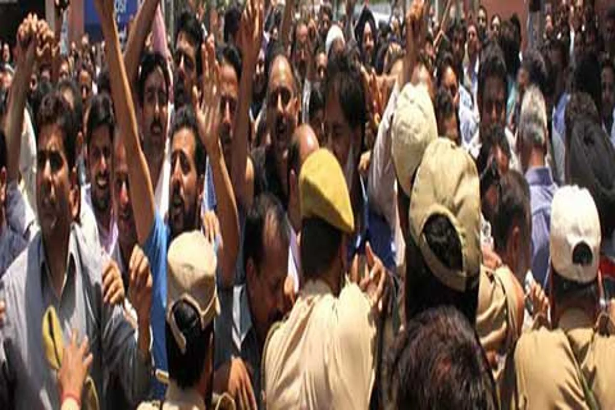 Regularisation policy: Panel to scrutinise individual cases