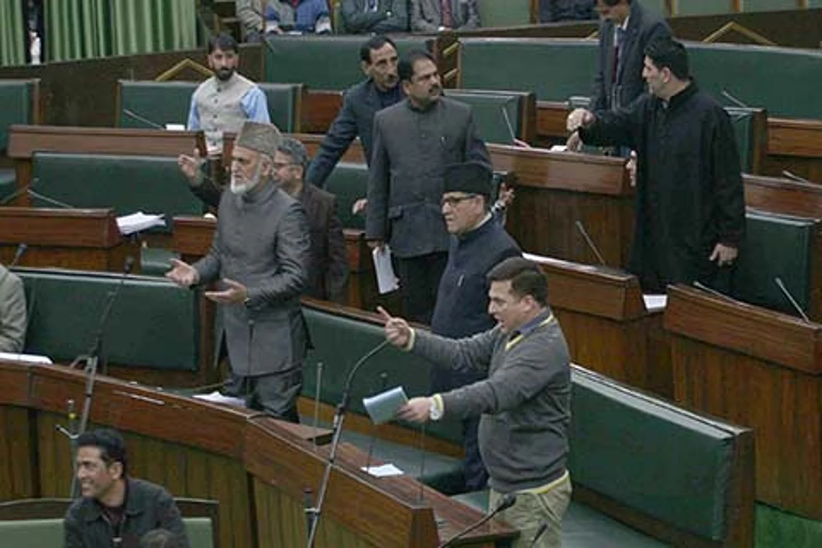 Government inaction deprives 30,000