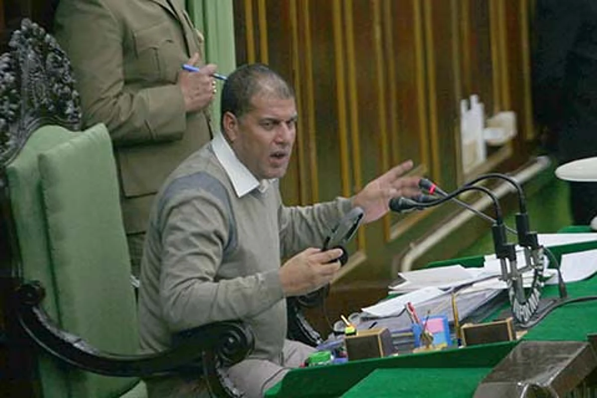 House adjourned for want of quorum