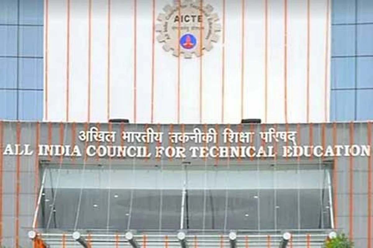 AICTE revamps curriculum for engineering, technical courses
