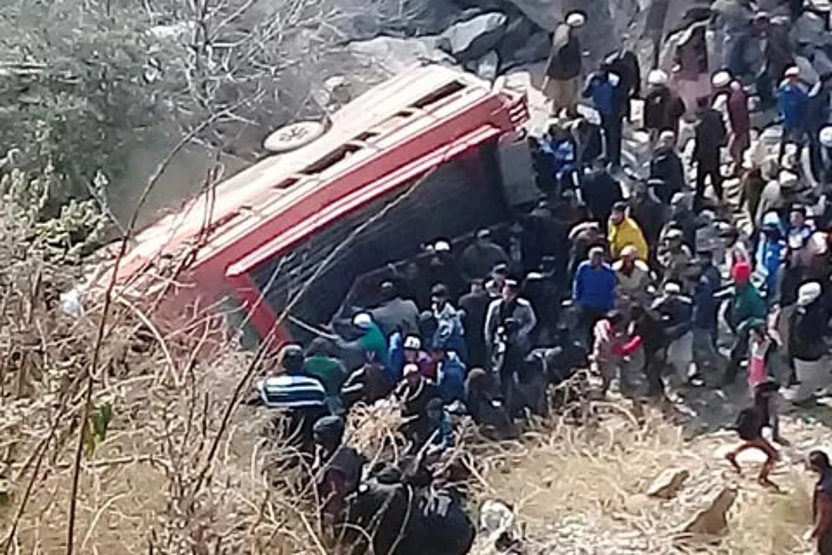 Woman killed, 35 injured after vehicle plunges into stream in Doda