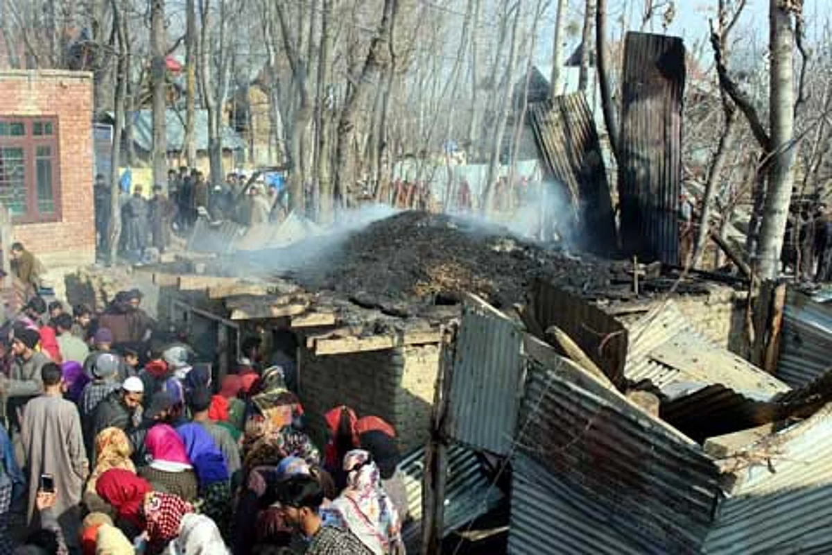 Boy, 10, wounded after unexploded shell goes off in Shopian