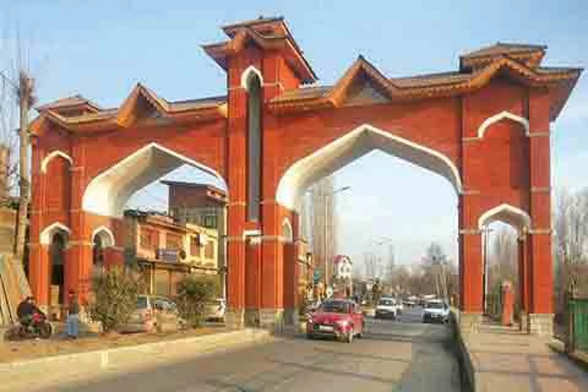 Bab-ul-Iqbal: Downtown all set to gets its first modern gateway