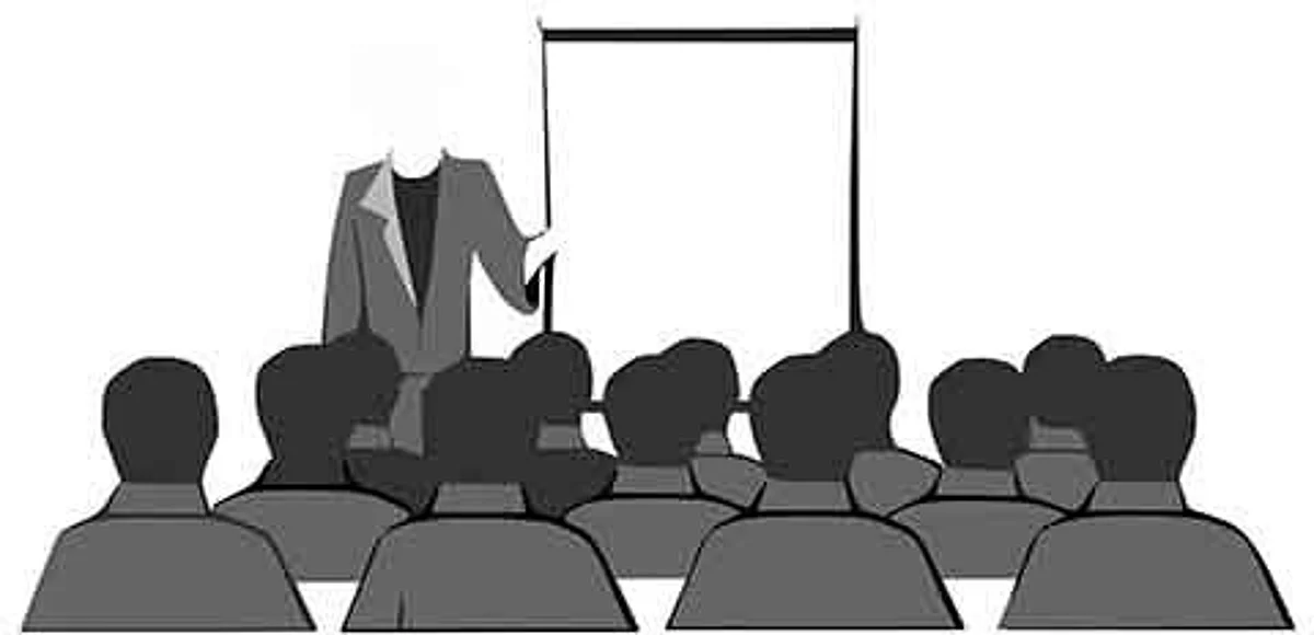 Improve performance of govt schools: CEO to teachers