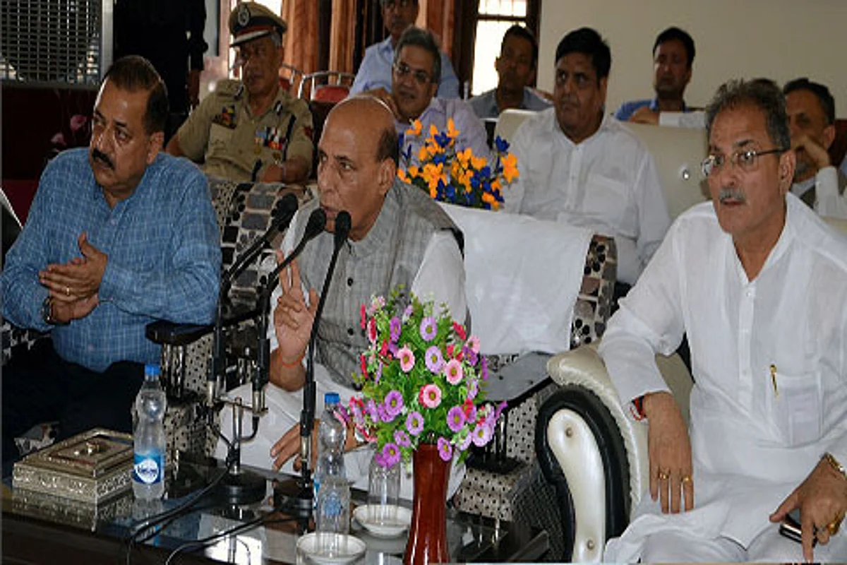 Pak should show positive signs for dialogue: HM