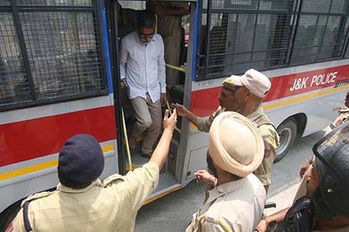 Kathua case: Not one of the 17 witnesses turn up