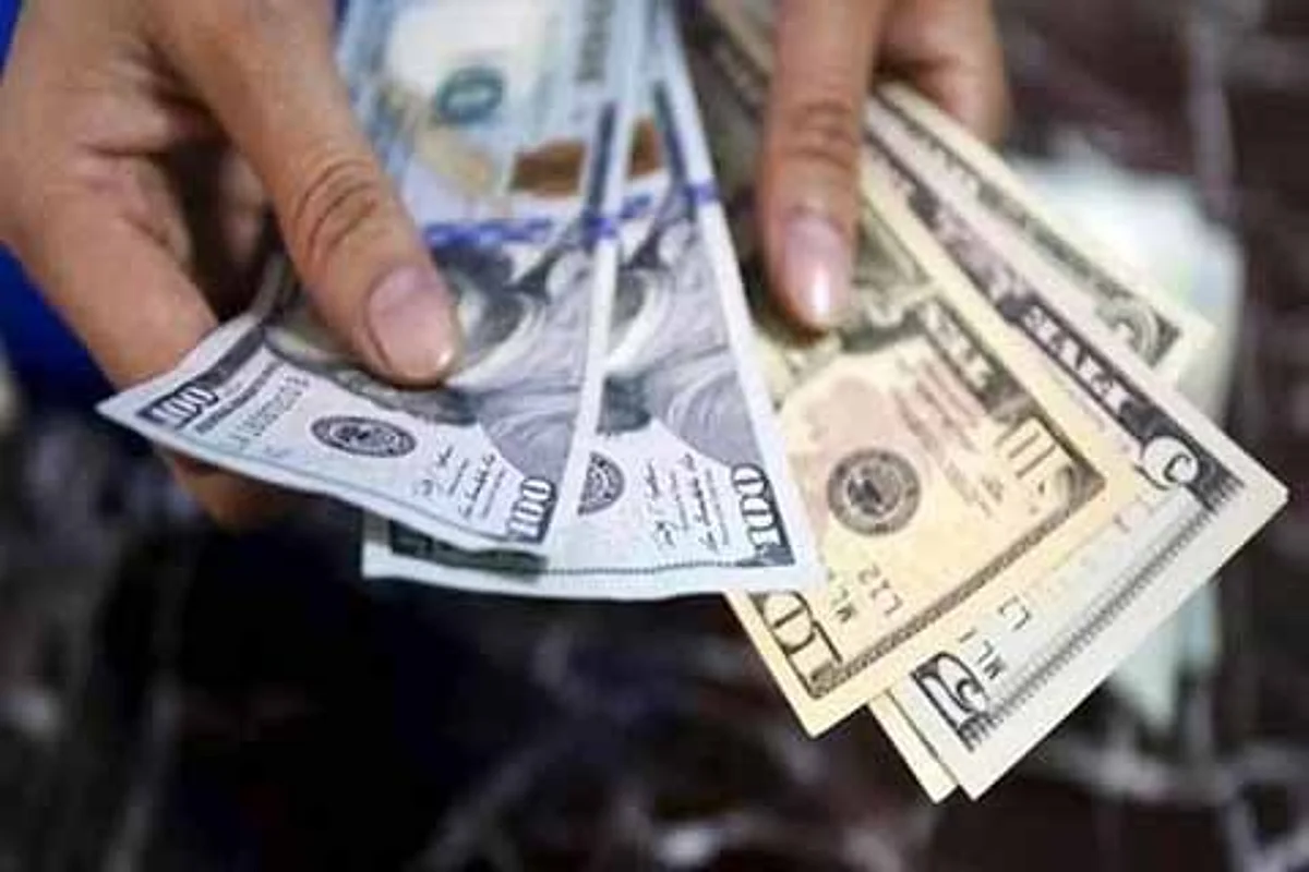 Forex reserves down by USD 878 mn to USD 632.736 bn