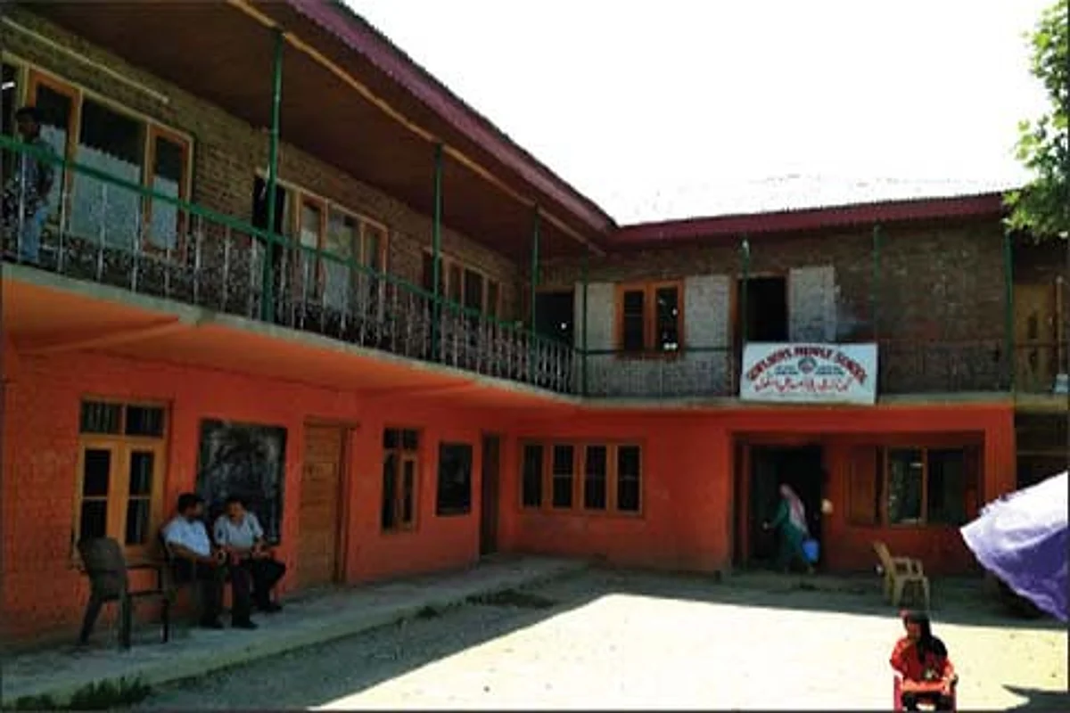 Qamarwari Middle school functions from ground floor, factory in first floor