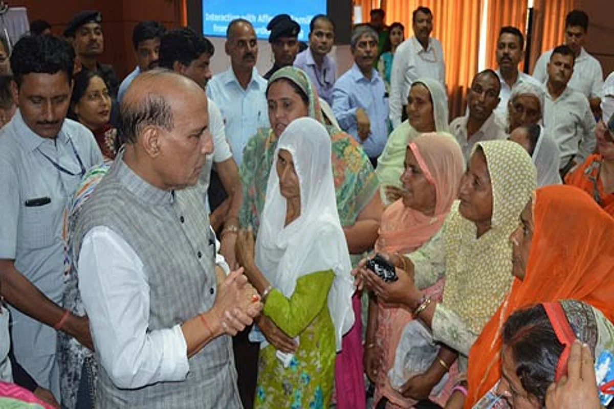 Cash relief to Kashmiri migrants raised by 30%