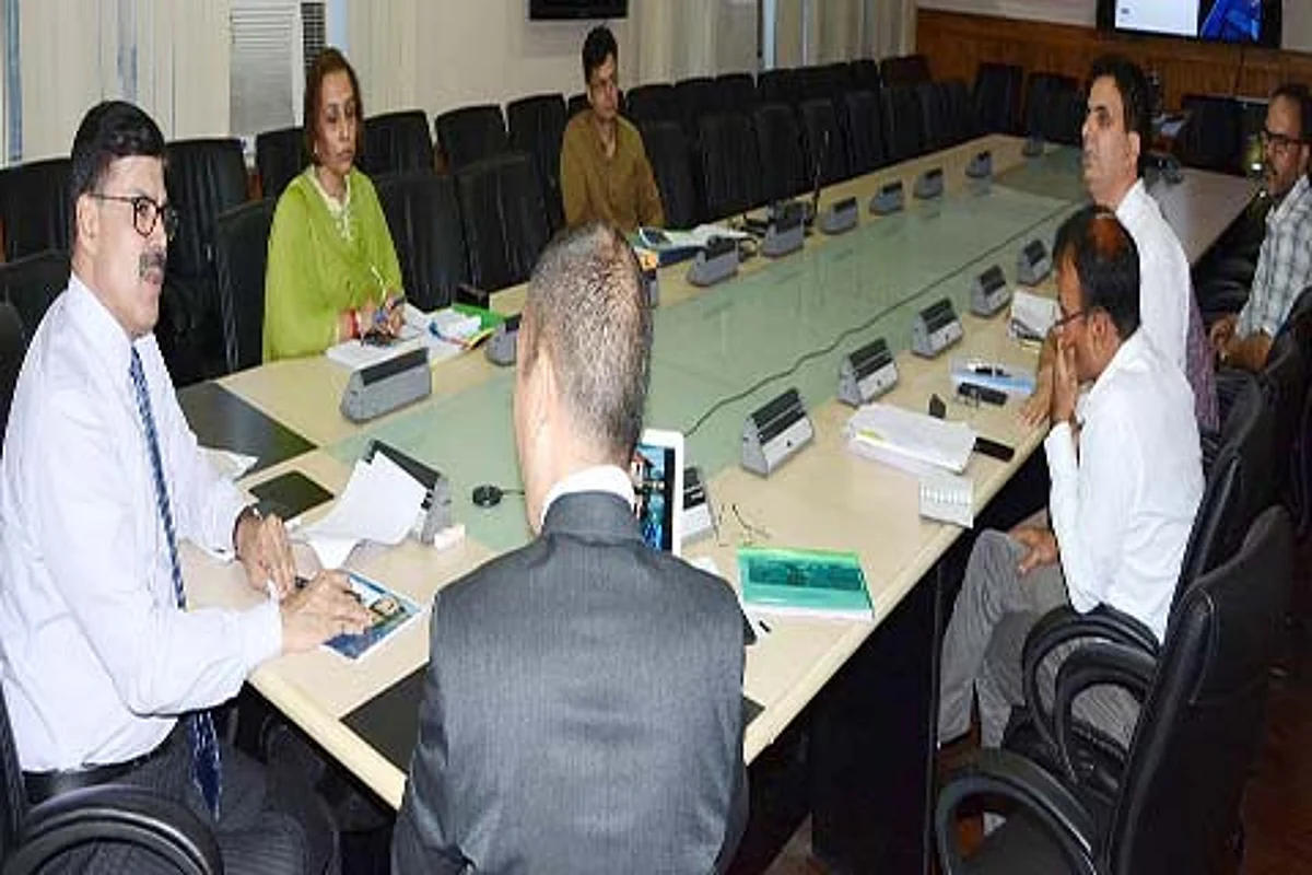 Advisor Vijay Kumar reviews progress in JK’s tourism sector