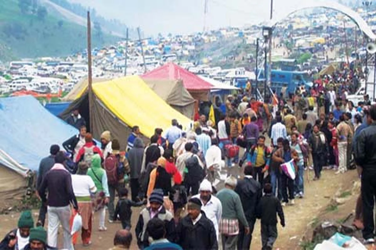 Baltal base camp wears festive look