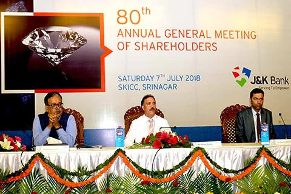 State govt will continue to support J&K Bank: Navin Choudhary