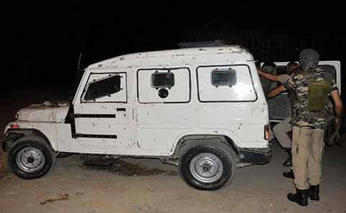 Militants snatch rifle from bank guard in Anantnag