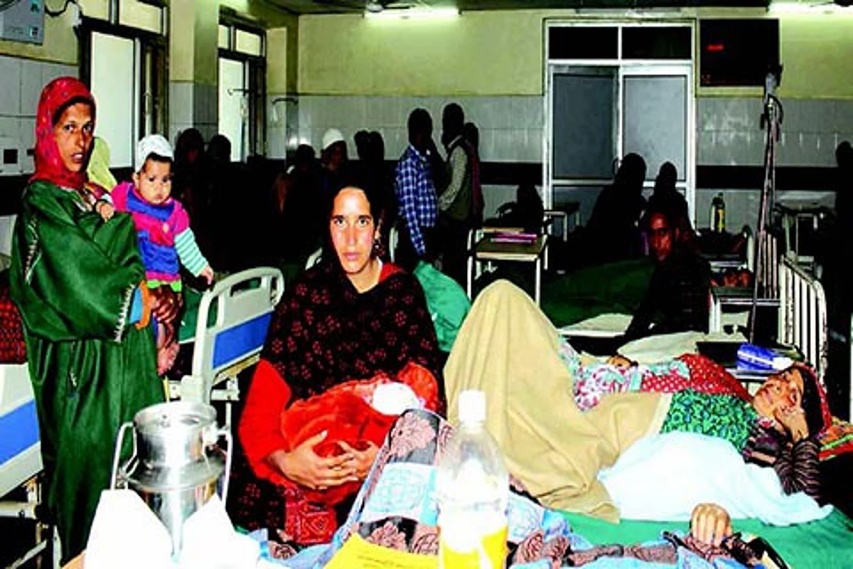 J&K has 1 doctor for every 3000 people