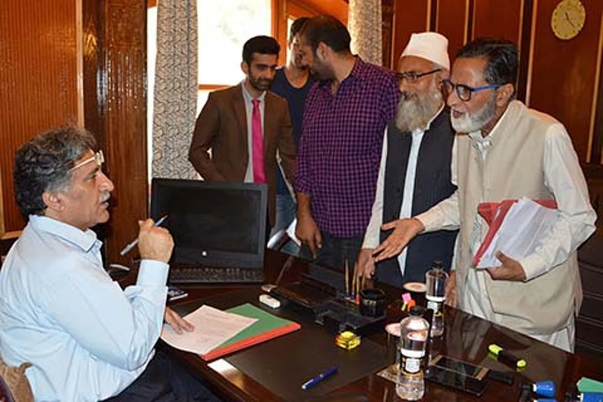 KYEF calls on Advisor Ganai