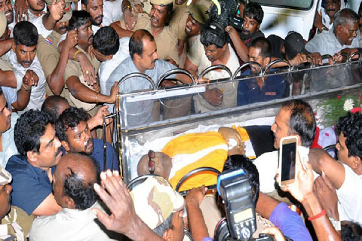 DMK seeks Bharat Ratna for Karunanidhi