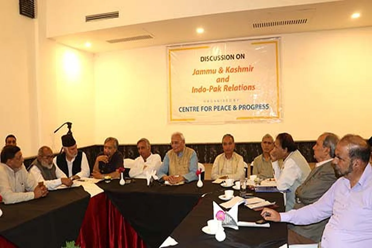 ‘Tinkering with Article 35A not in anyone’s interest’
