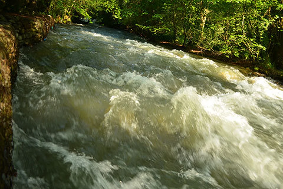 Water supply to Preng canal closed