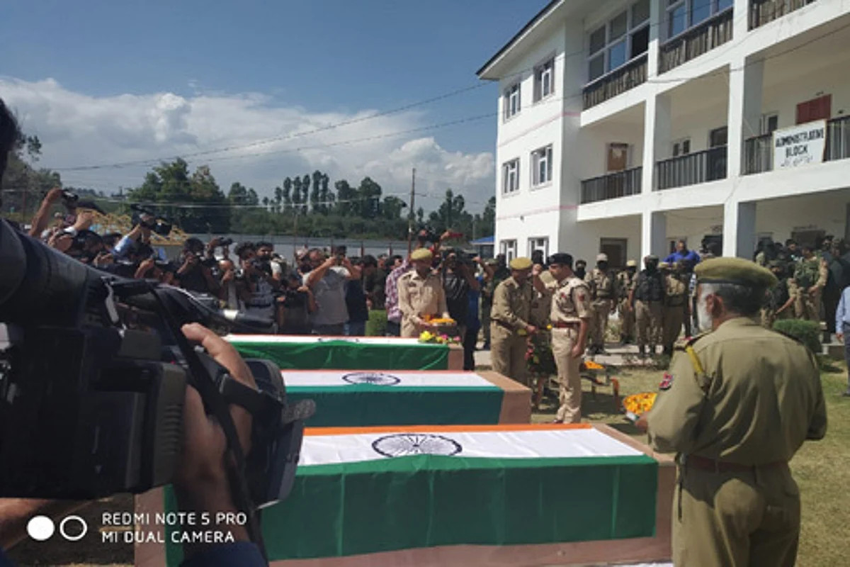 Floral tribute paid to three policemen killed after abduction in south Kashmir’s Shopian