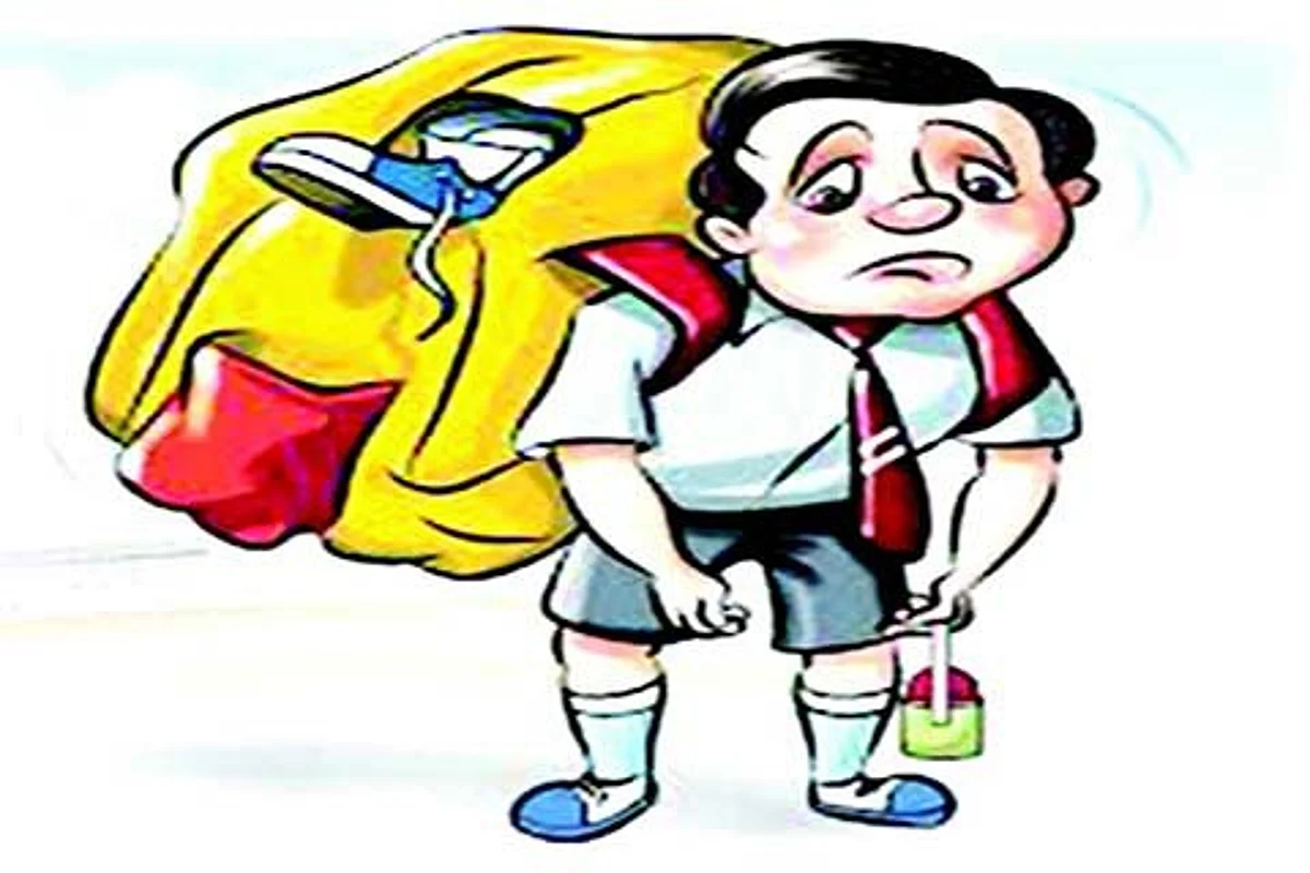 Authorities unmindful as children must lug heavy bags to school