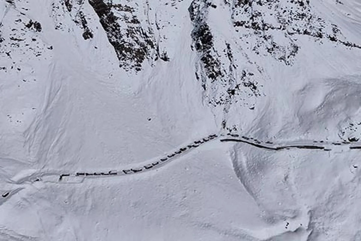Srinagar-Jammu highway, Mughal Road, Leh highway closed