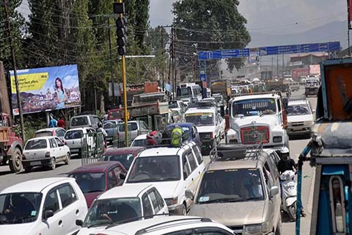 Natipora residents aghast over traffic jams