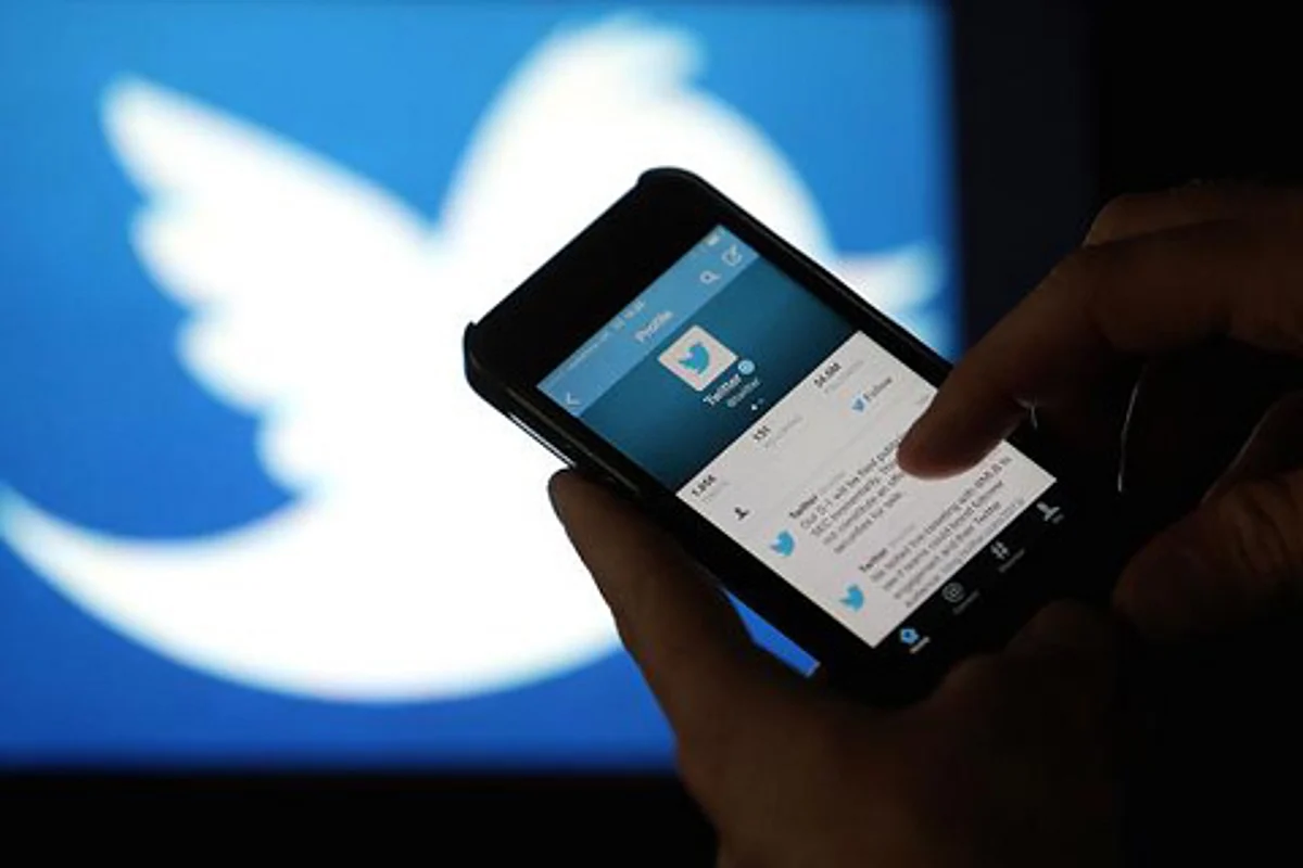 Twitter accounts linked to fake news still thriving: Study