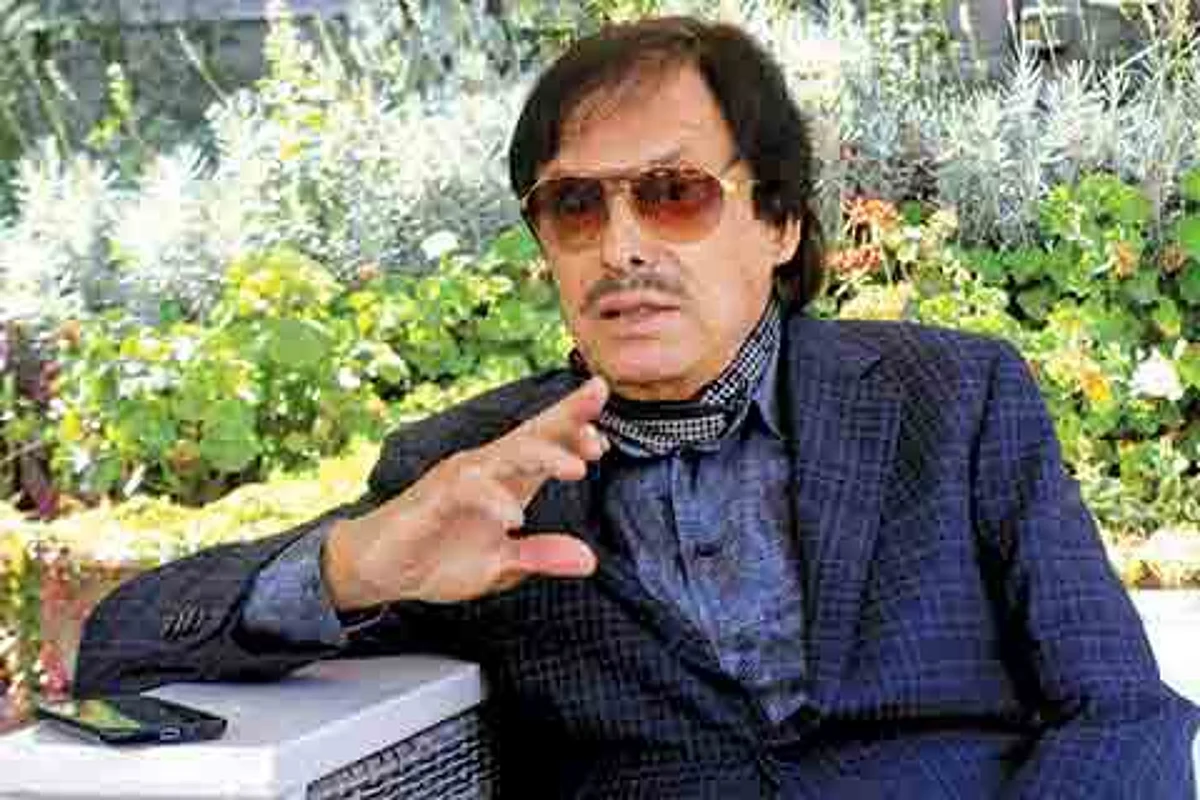 There is pain in air, gloom on faces: Sanjay Khan