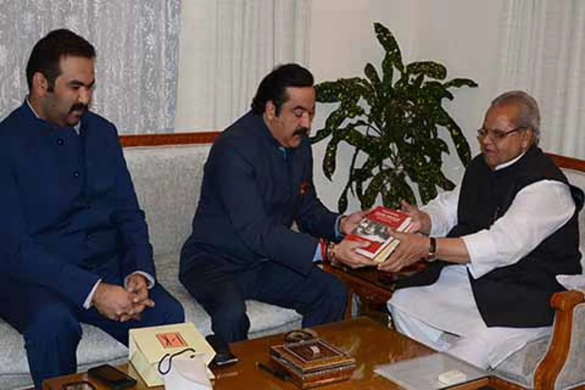 MLC Singh, LAHDC chairman call on Governor