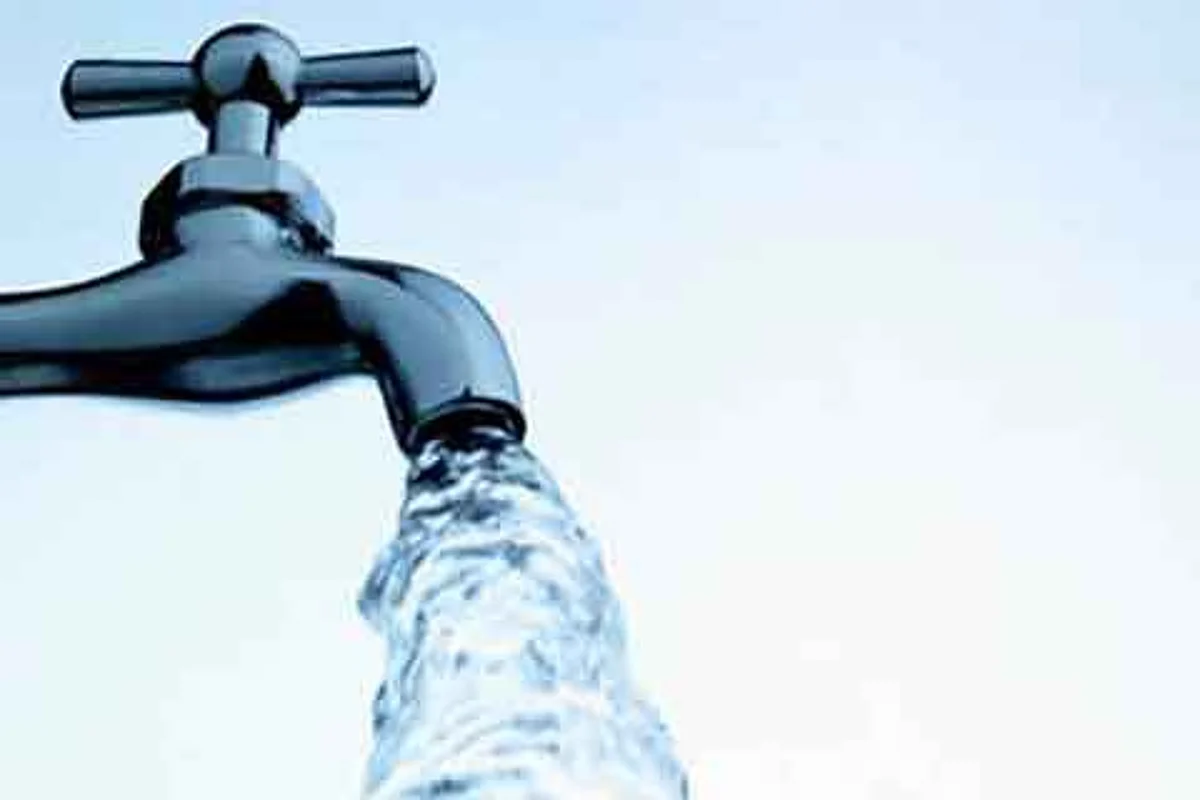 Efforts underway to provide safe drinking water to each household: Farooq Shah