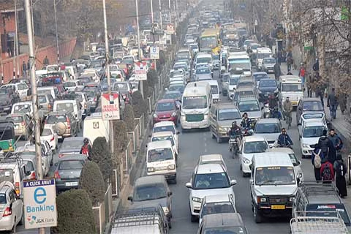 ‘Traffic congestion has reached peak in city’