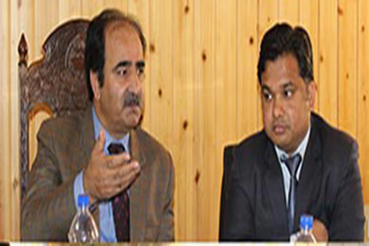 Ganderbal: ERO reviews special summary revision of electoral rolls