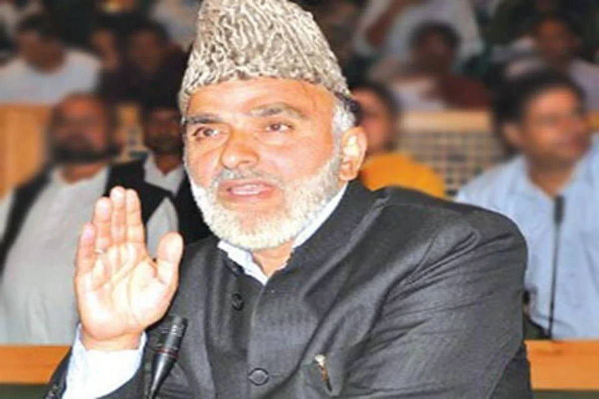 Sagar dismayed over ‘slow pace” of developmental works in city