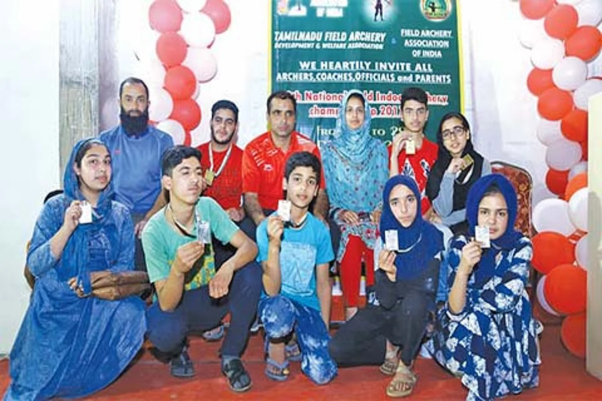 8th National Field Archery Championship: Nifa Nusrat bags 3 golds and a silver as J&K win 10 medals