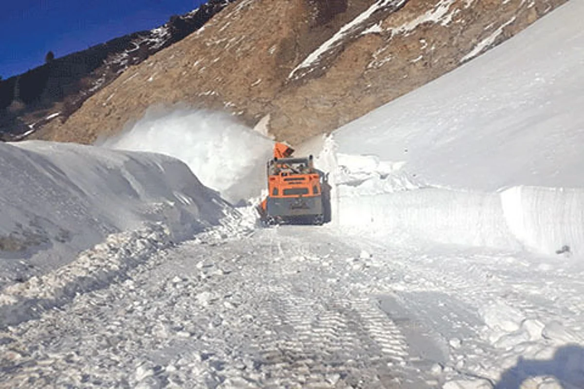 SPOTLIGHT: NHIDCL picks consultant for 2-laning of Mughal Road