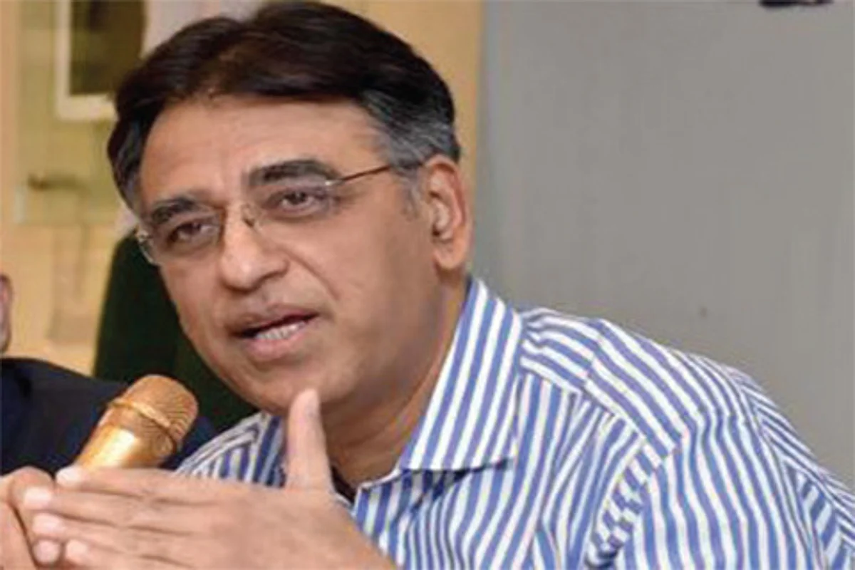 Pakistan not going to IMF for now: FM
