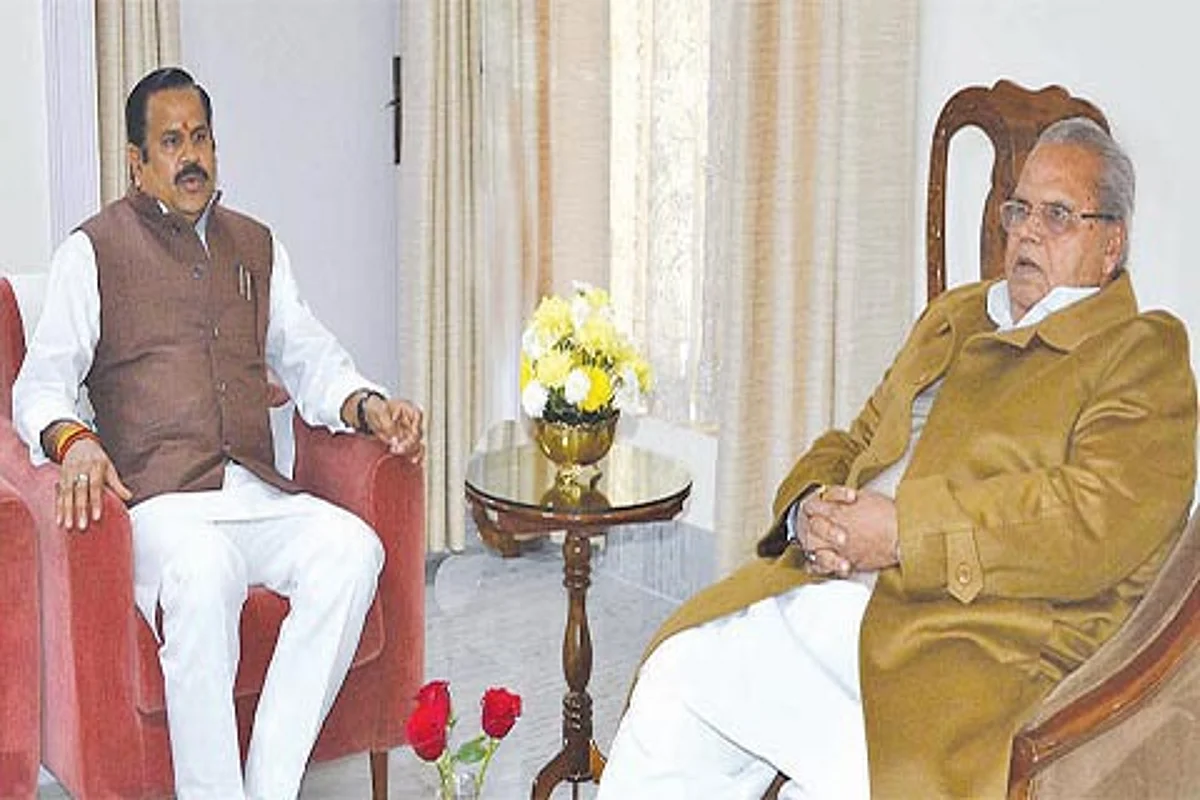 UP minister, Sgr mayor call on Governor Malik