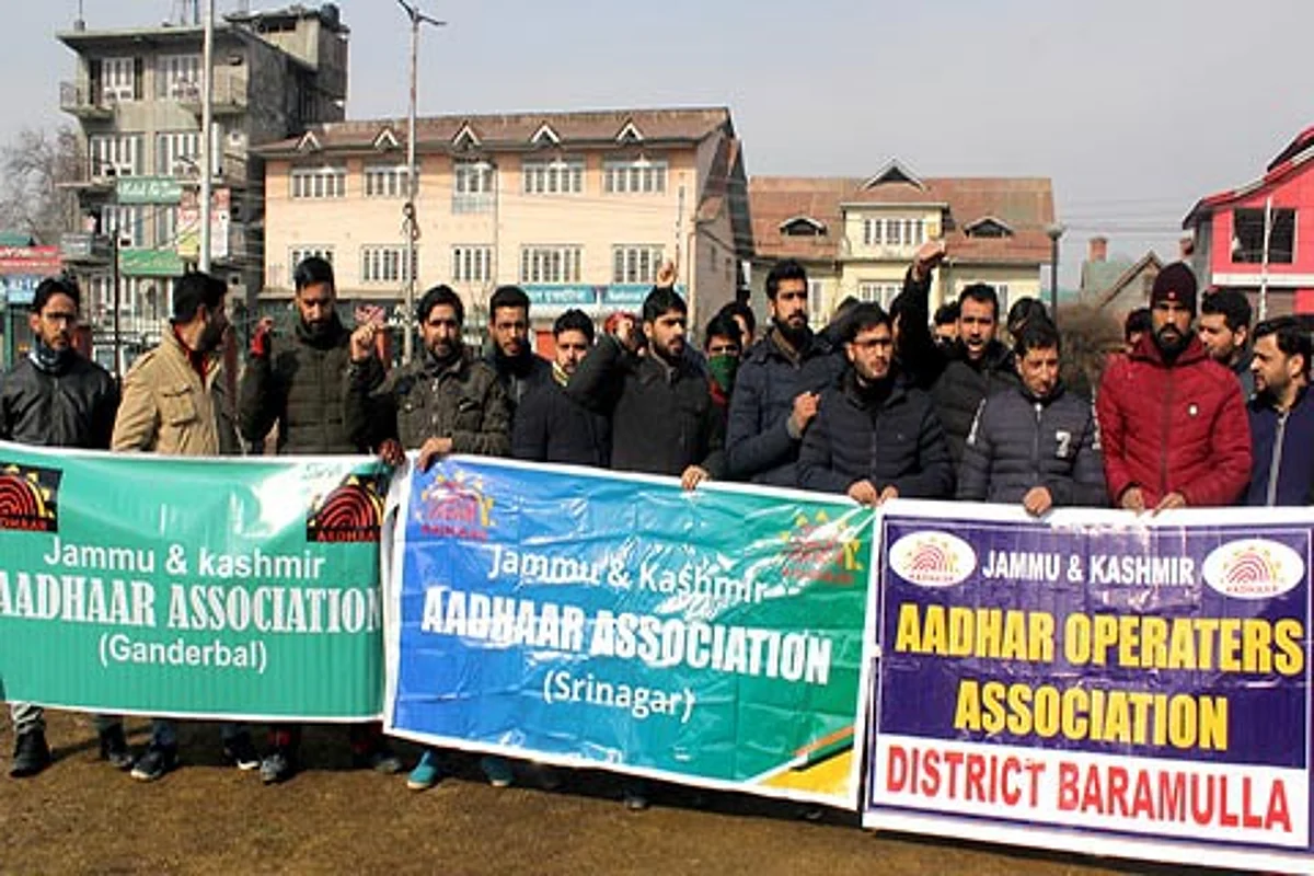 Aadhaar operators stage protest