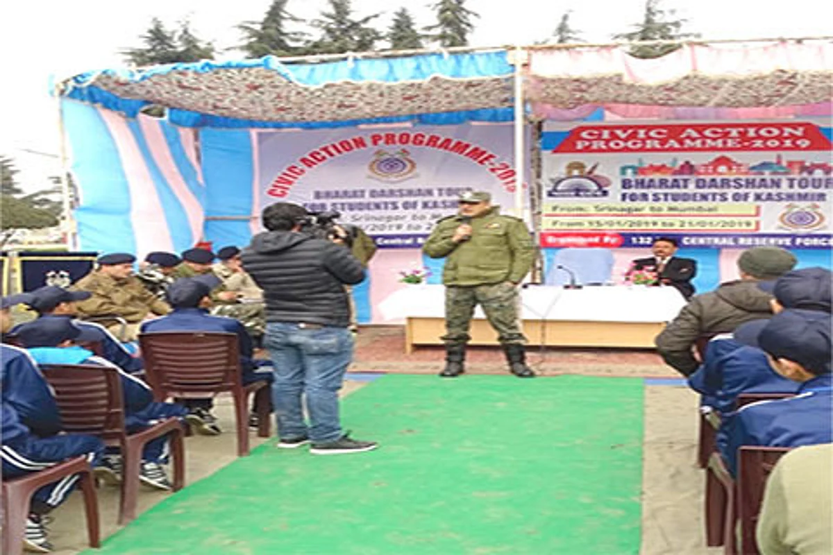 CRPF flags off students’ tour