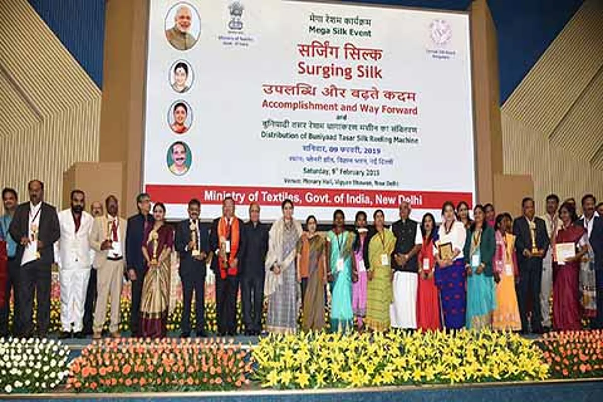 4 silkworm rearers, reelers from J&K bag national award