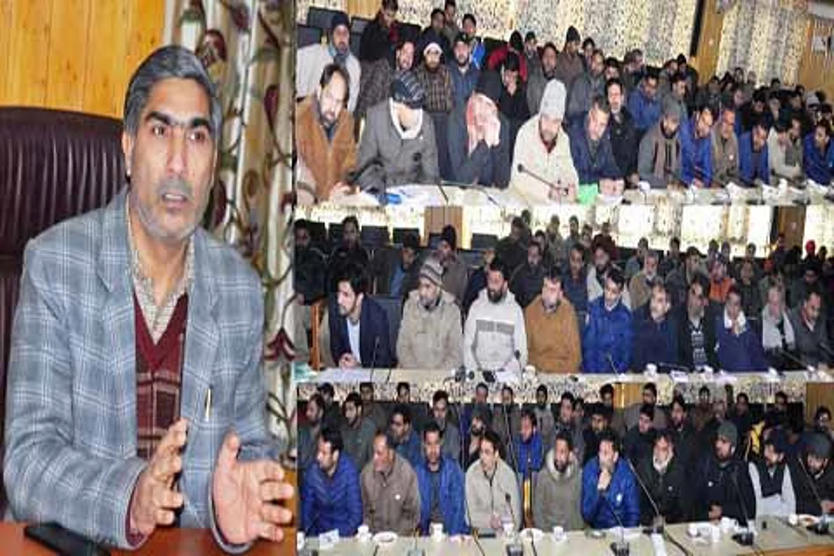 PMKSN Scheme reviewed in Pulwama